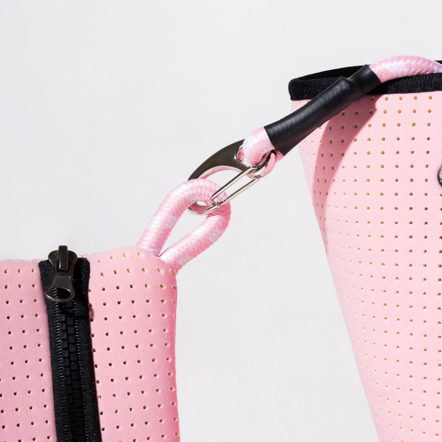 EVERYDAY TOTE BARBIE