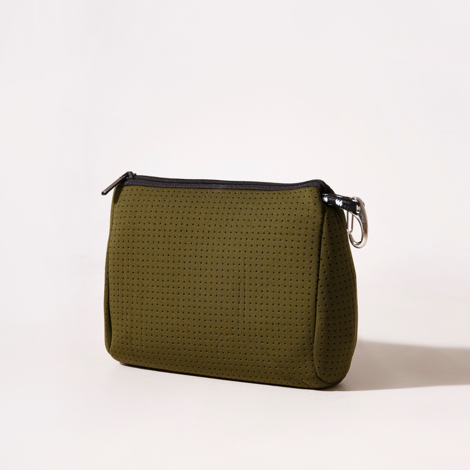 ESSENTIAL POUCH SAFARI GREEN - GRWM