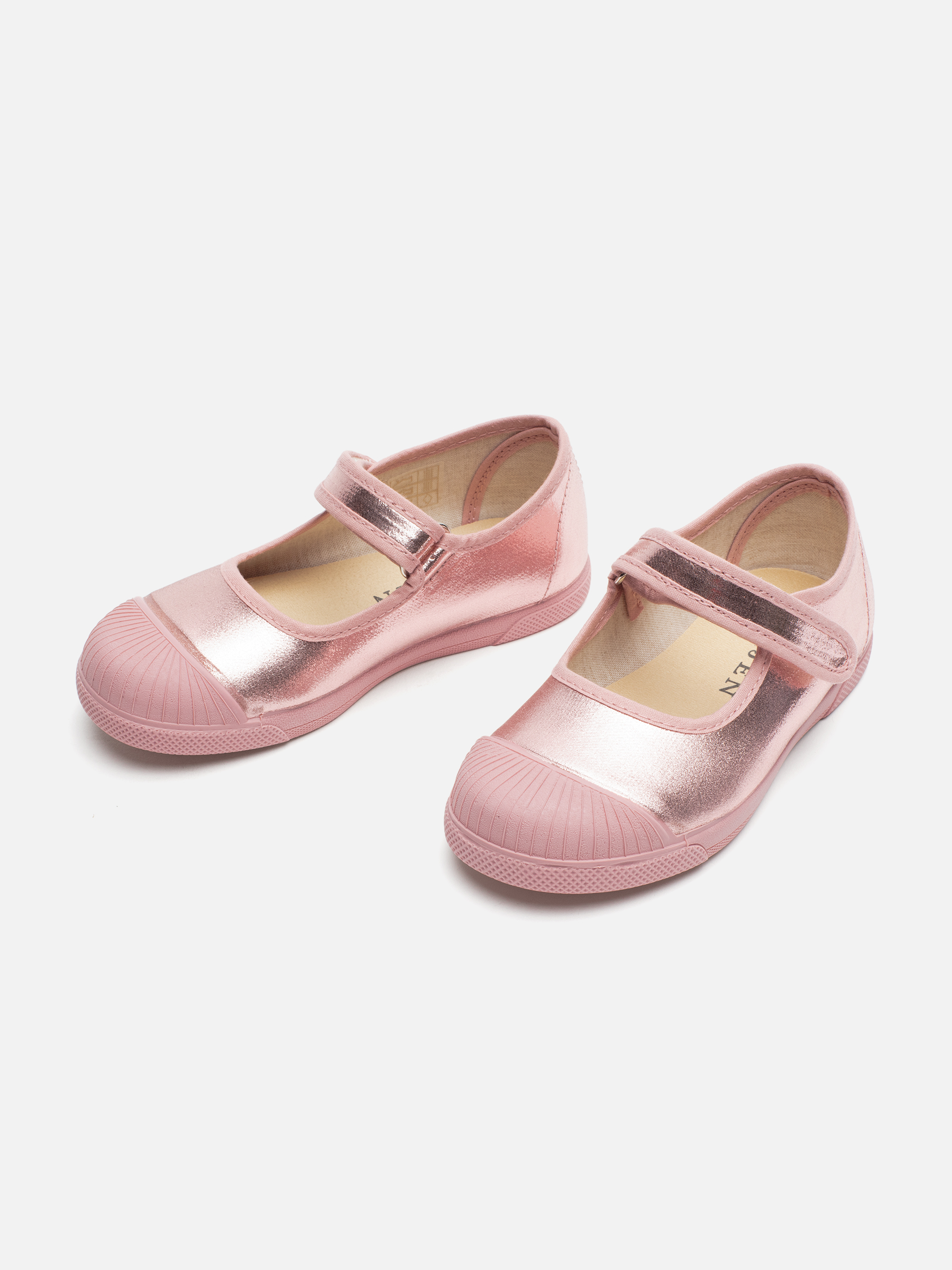 Mika Pink