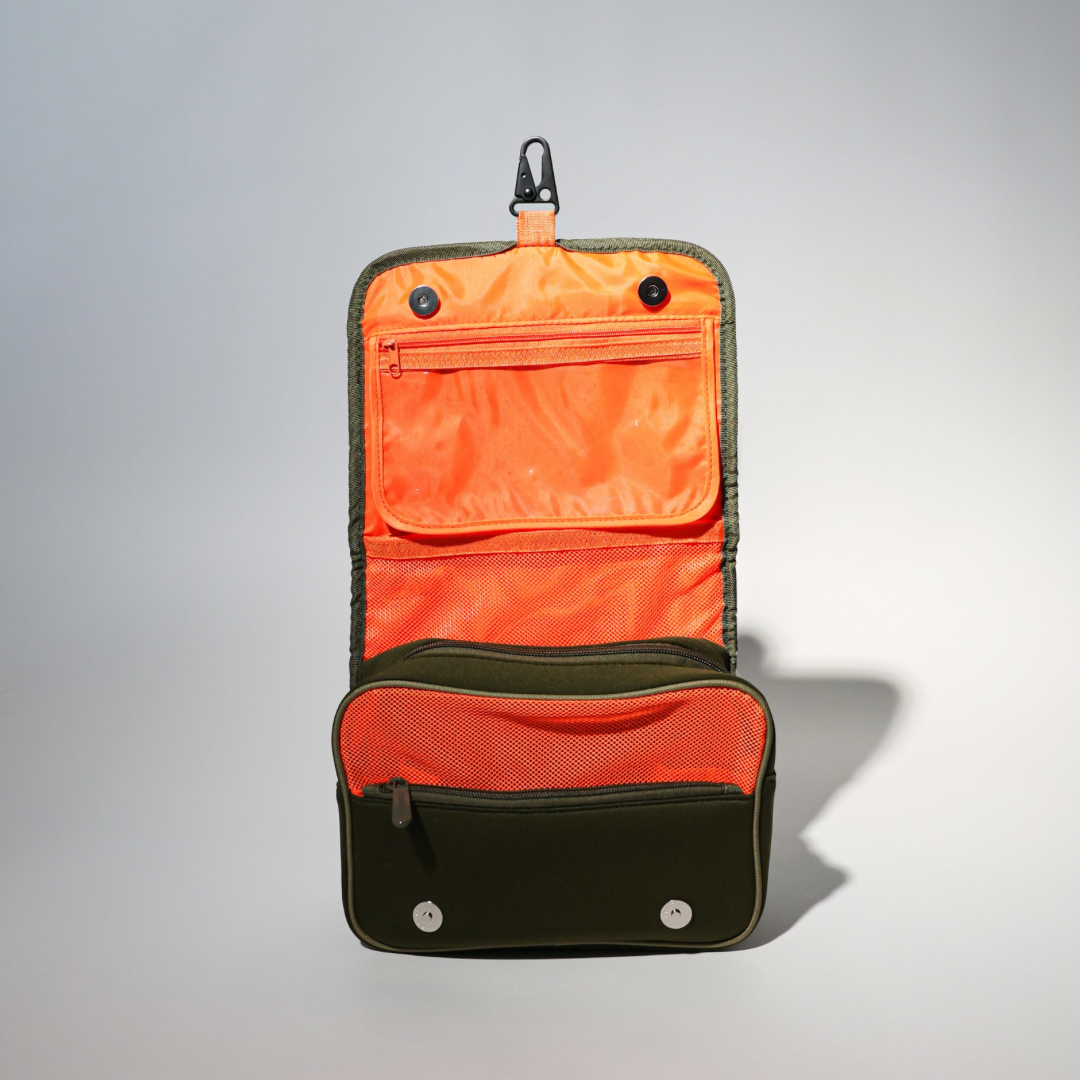 TOILETRY BAG SAFARI GREEN