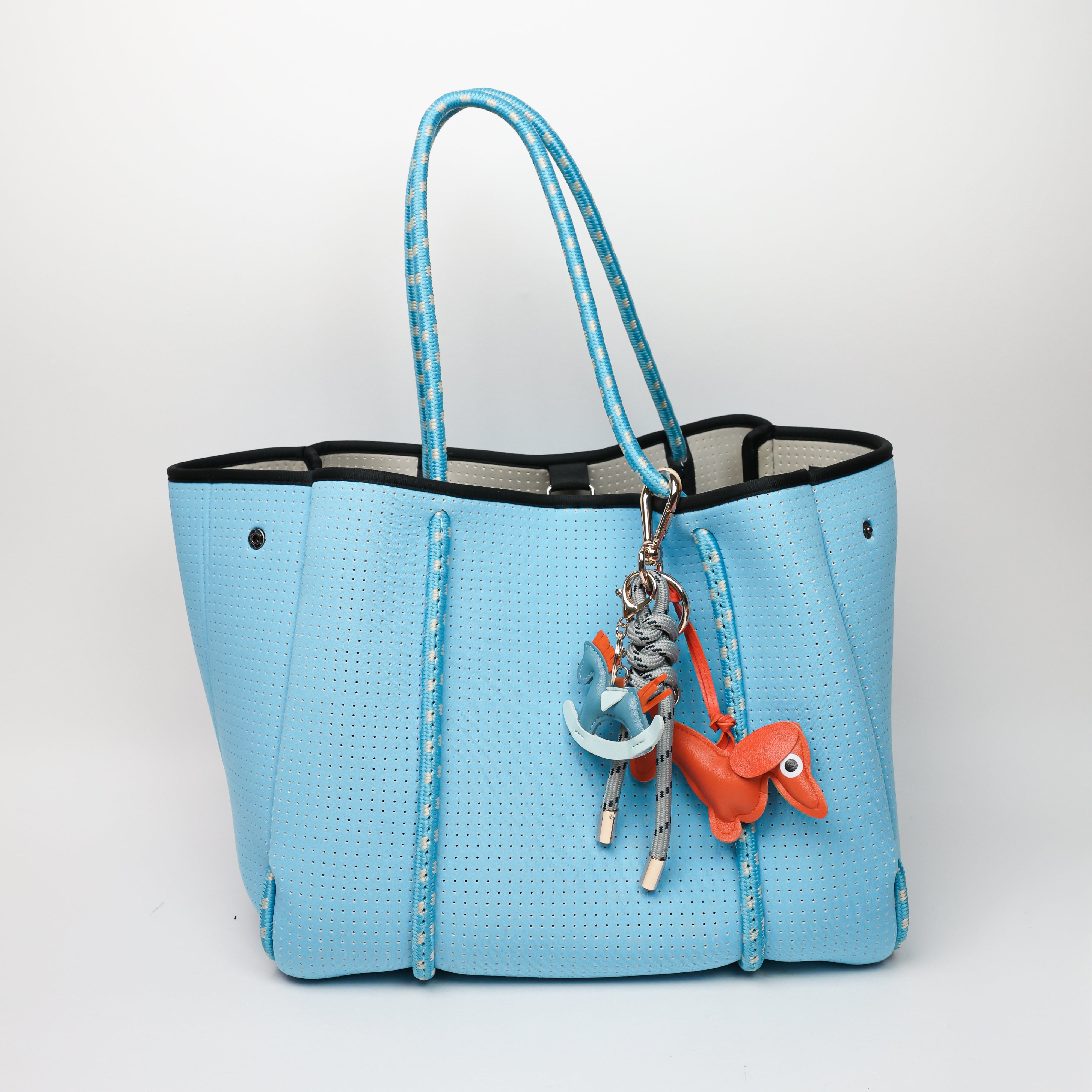 EVERYDAY TOTE POWDER BLUE