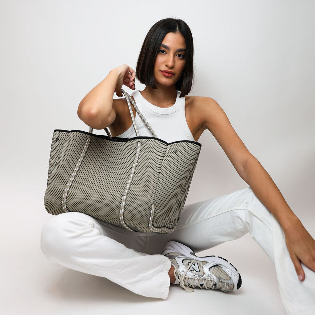 EVERYDAY TOTE DOTTED TAUPE