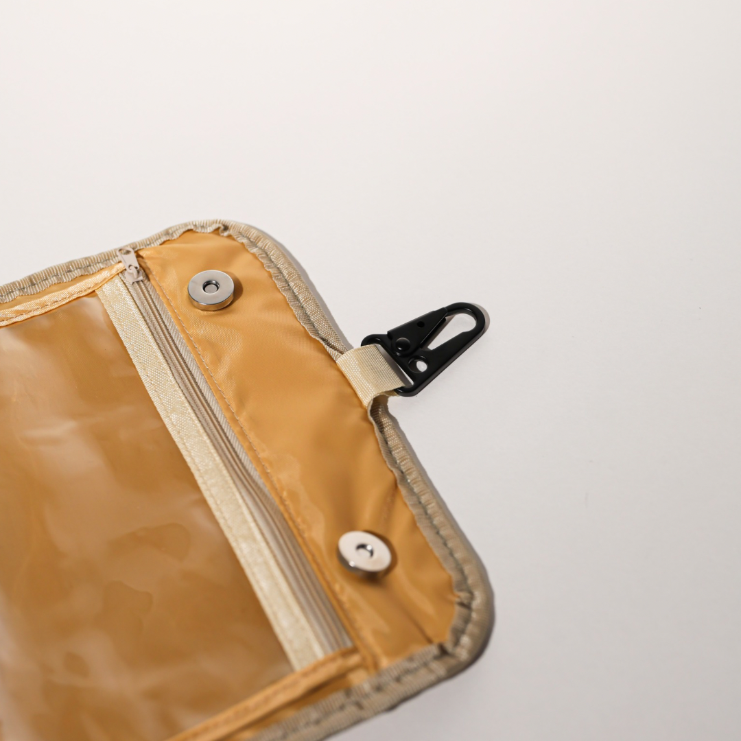 TOILETRY BAG TAUPE