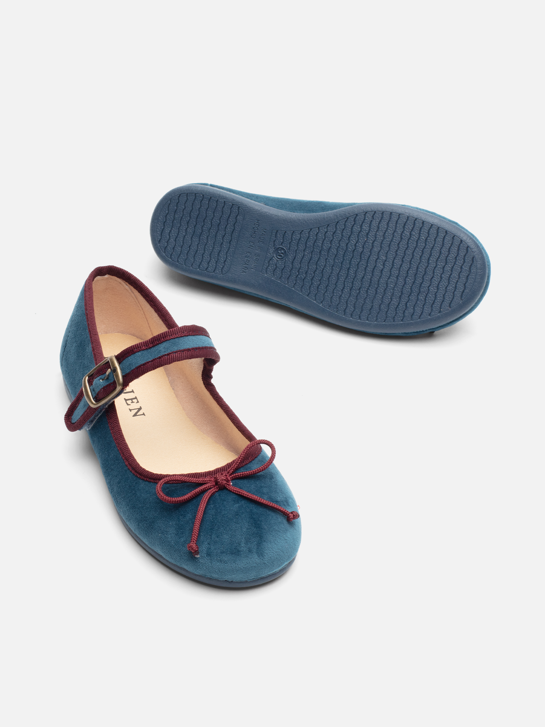 Elisa Blue