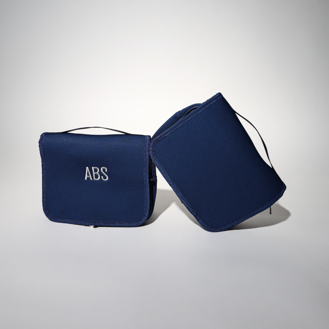 TOILETRY BAG DEEP BLUE