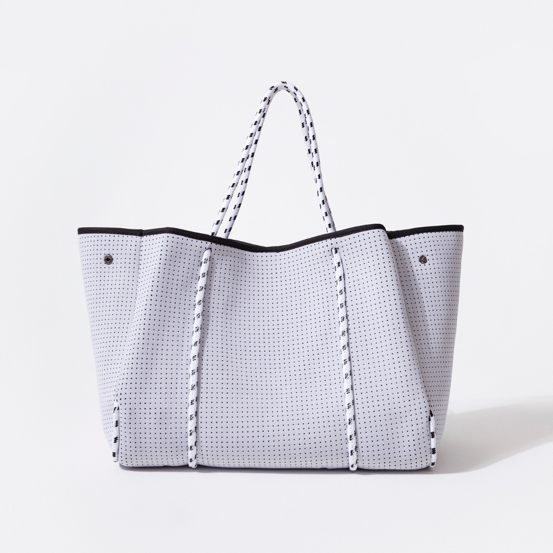 EVERYDAY TOTE NOT WHITE
