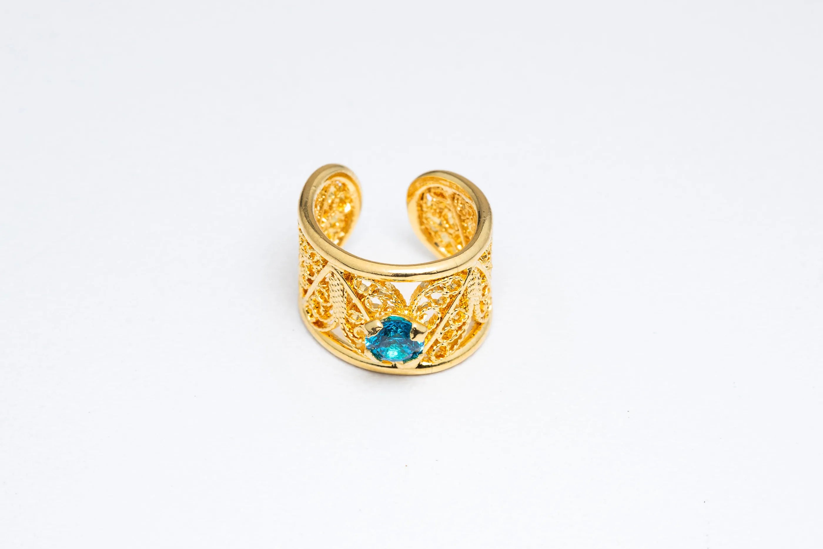 Crystal Earcuff