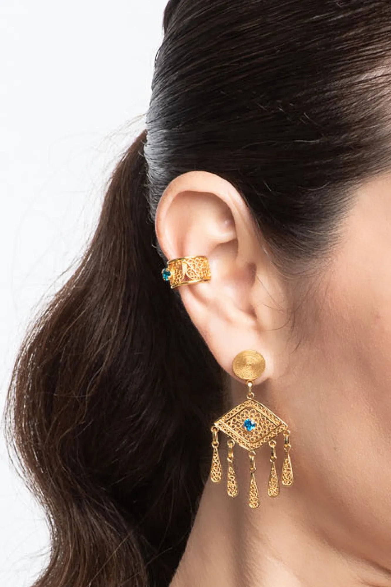 Crystal Earcuff