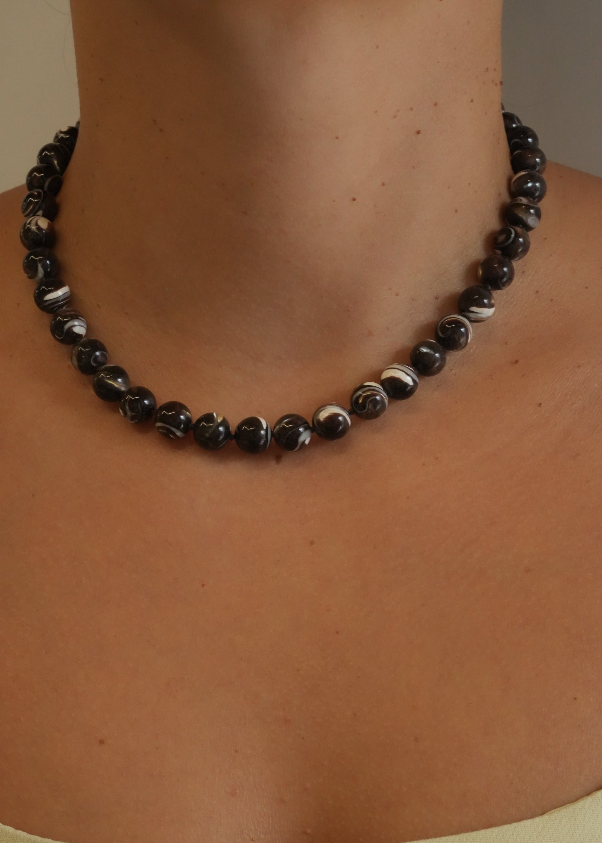 Brown Mother of Pearl Beaded Necklace