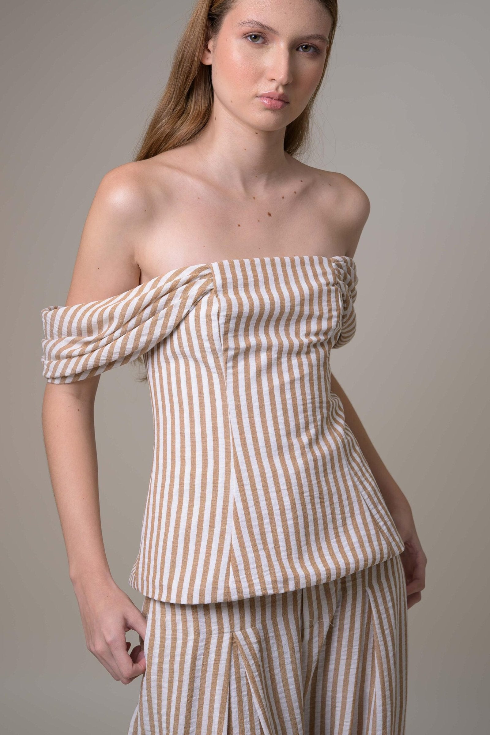 Top Elisse