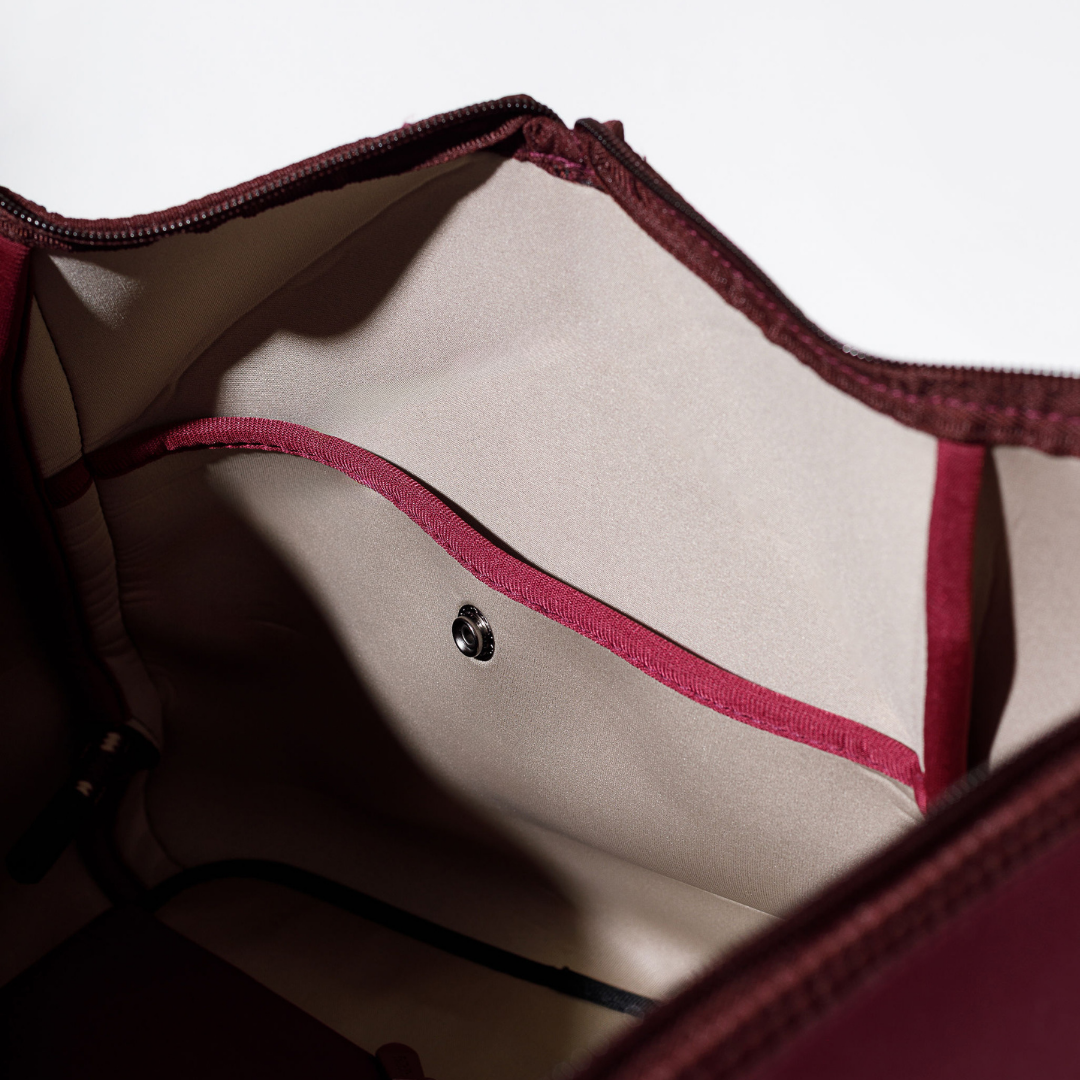 XL ZIPPER TOTE BORDEAUX