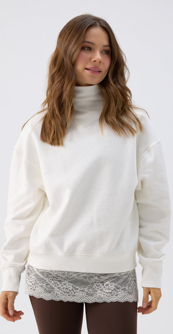 LACE WHISPER PULLOVER