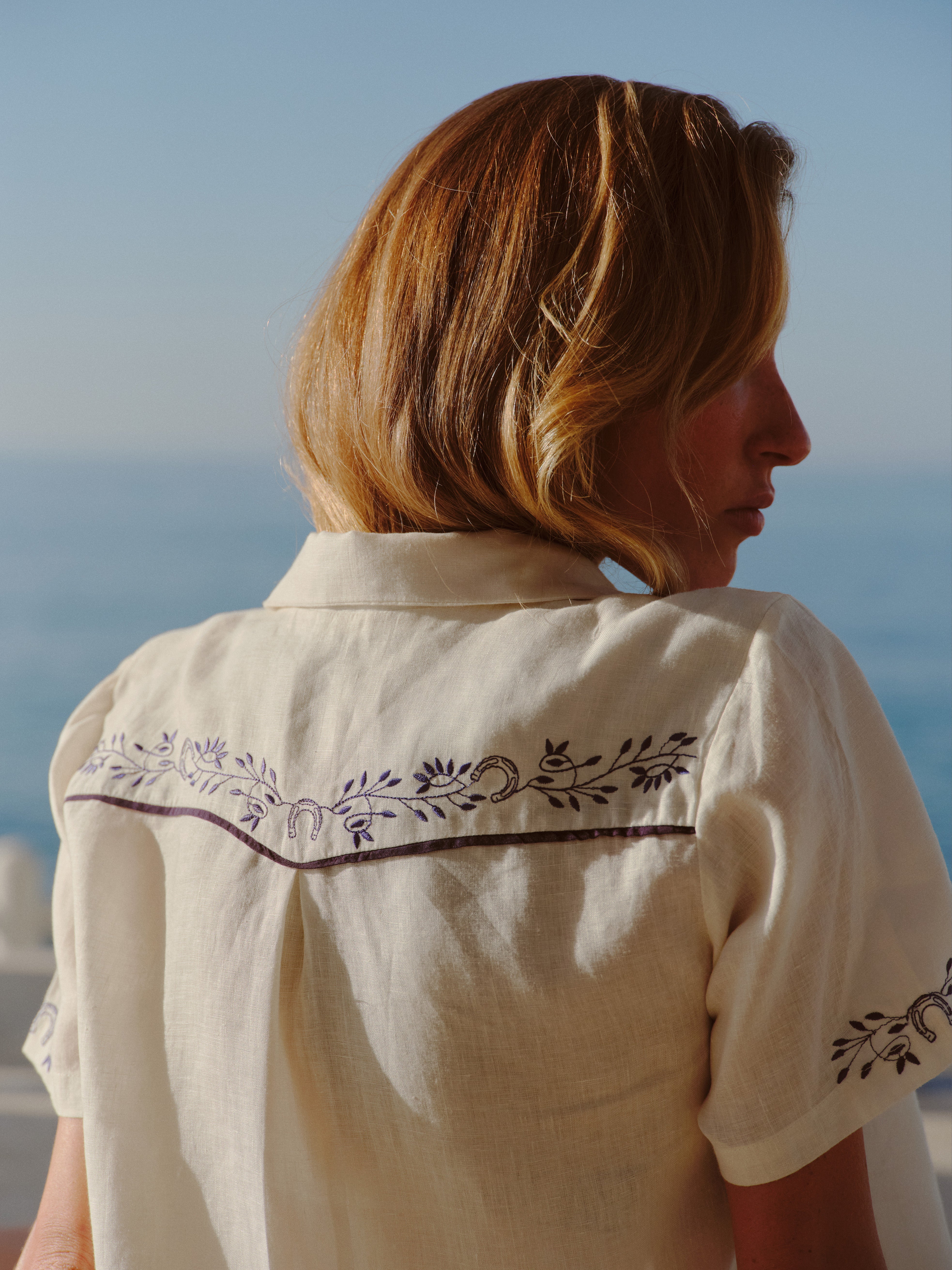 El Jared Linen Embroidered Shirt / Ivory Blue Horseshoes