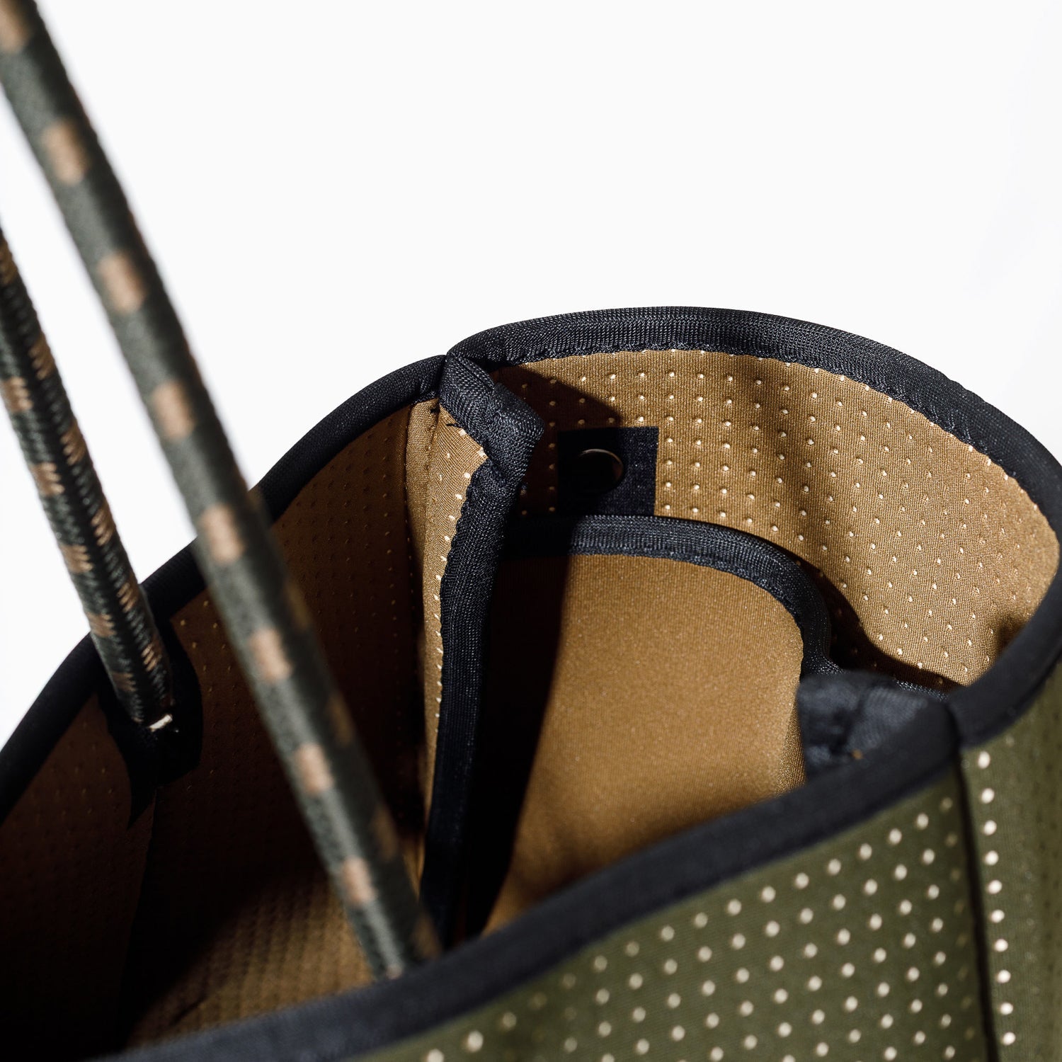 EVERYDAY TOTE OLIVE