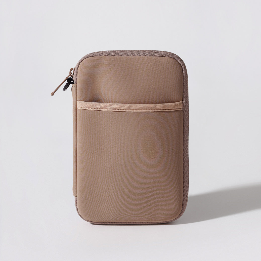 PASSPORT WALLET MOCHA