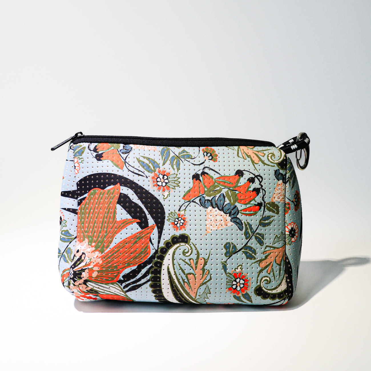 ESSENTIAL POUCH BLOSSOM BLUE