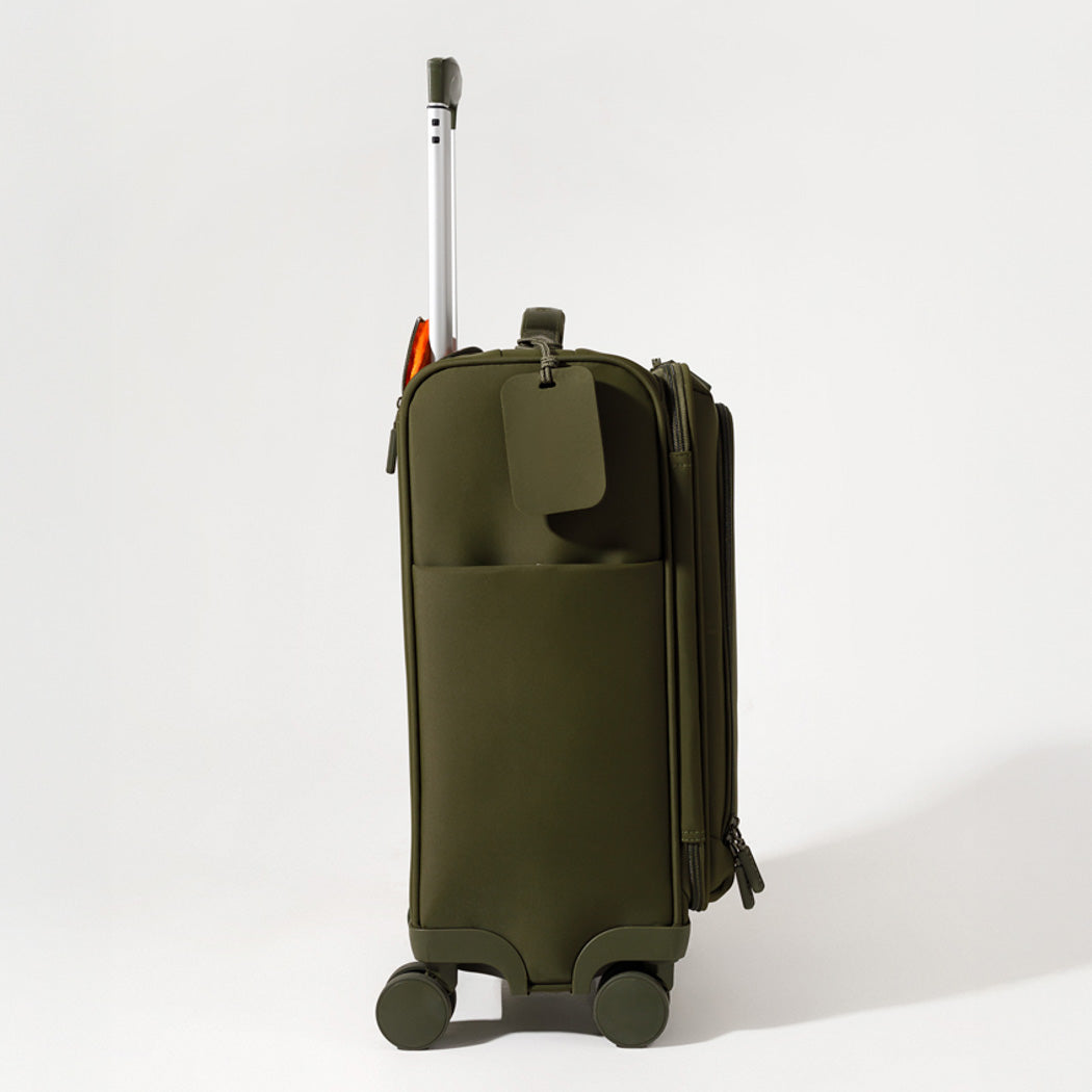 CARRY ON SAFARI
