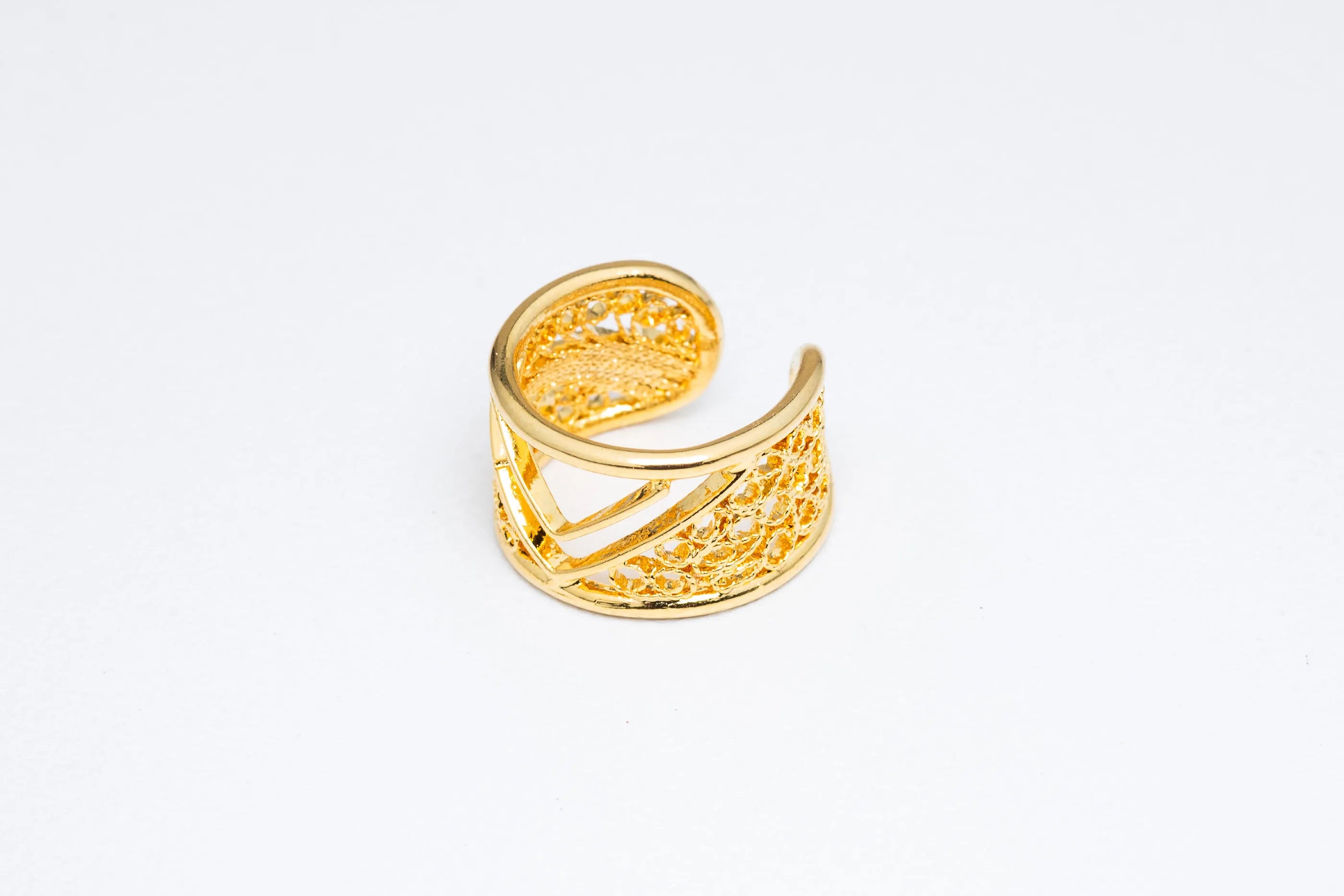 Triangle Earcuff