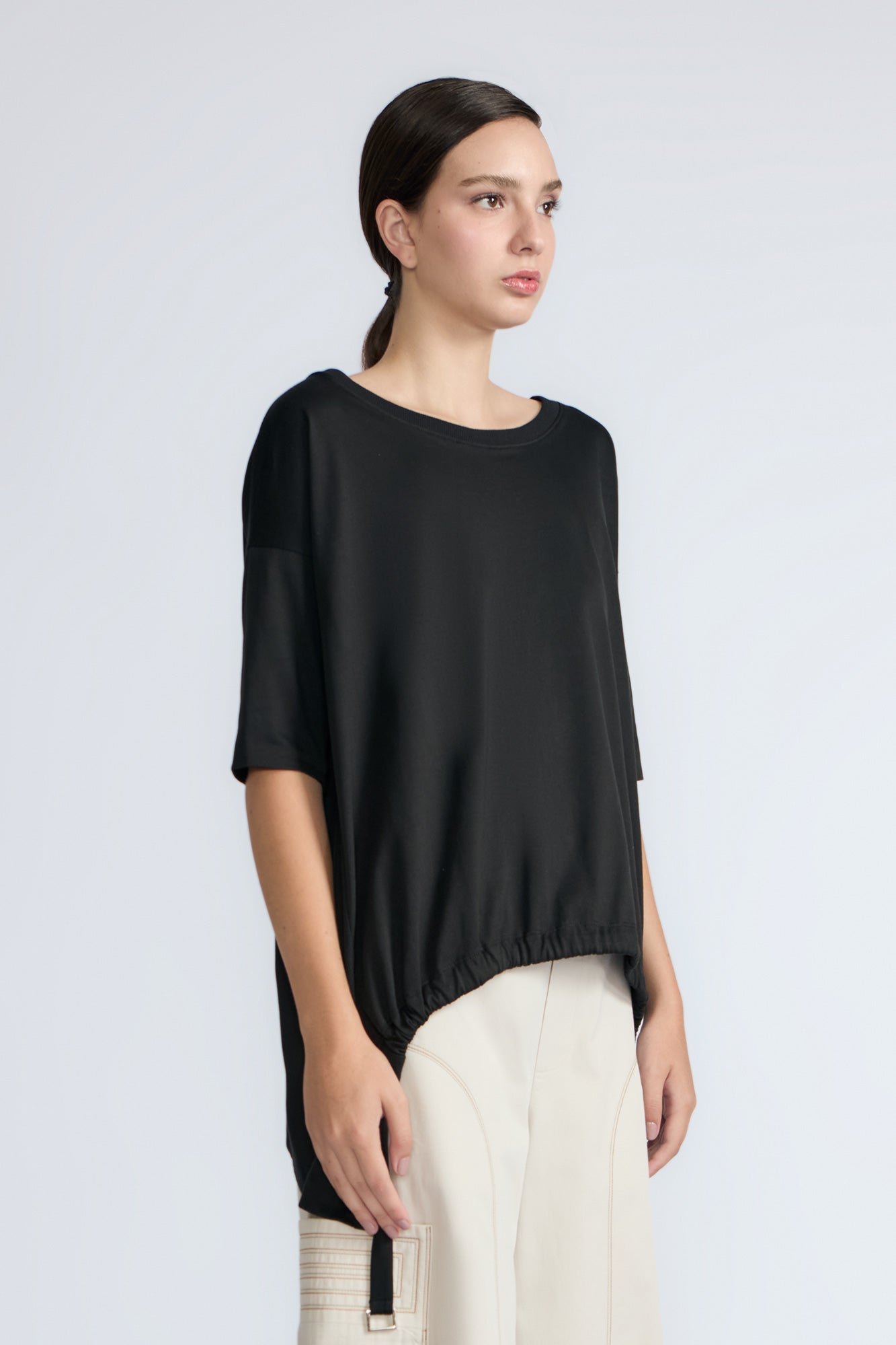 Amaya Asymmetric Cotton Top | Black