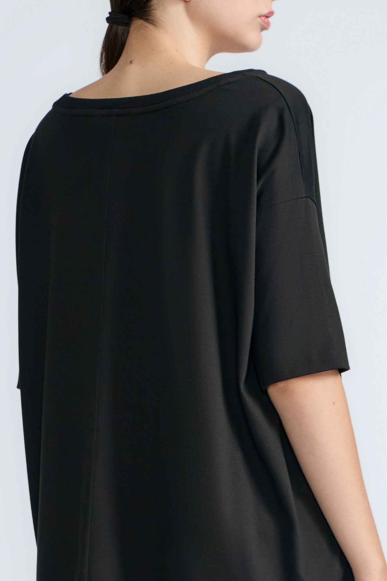 Amaya Asymmetric Cotton Top | Black
