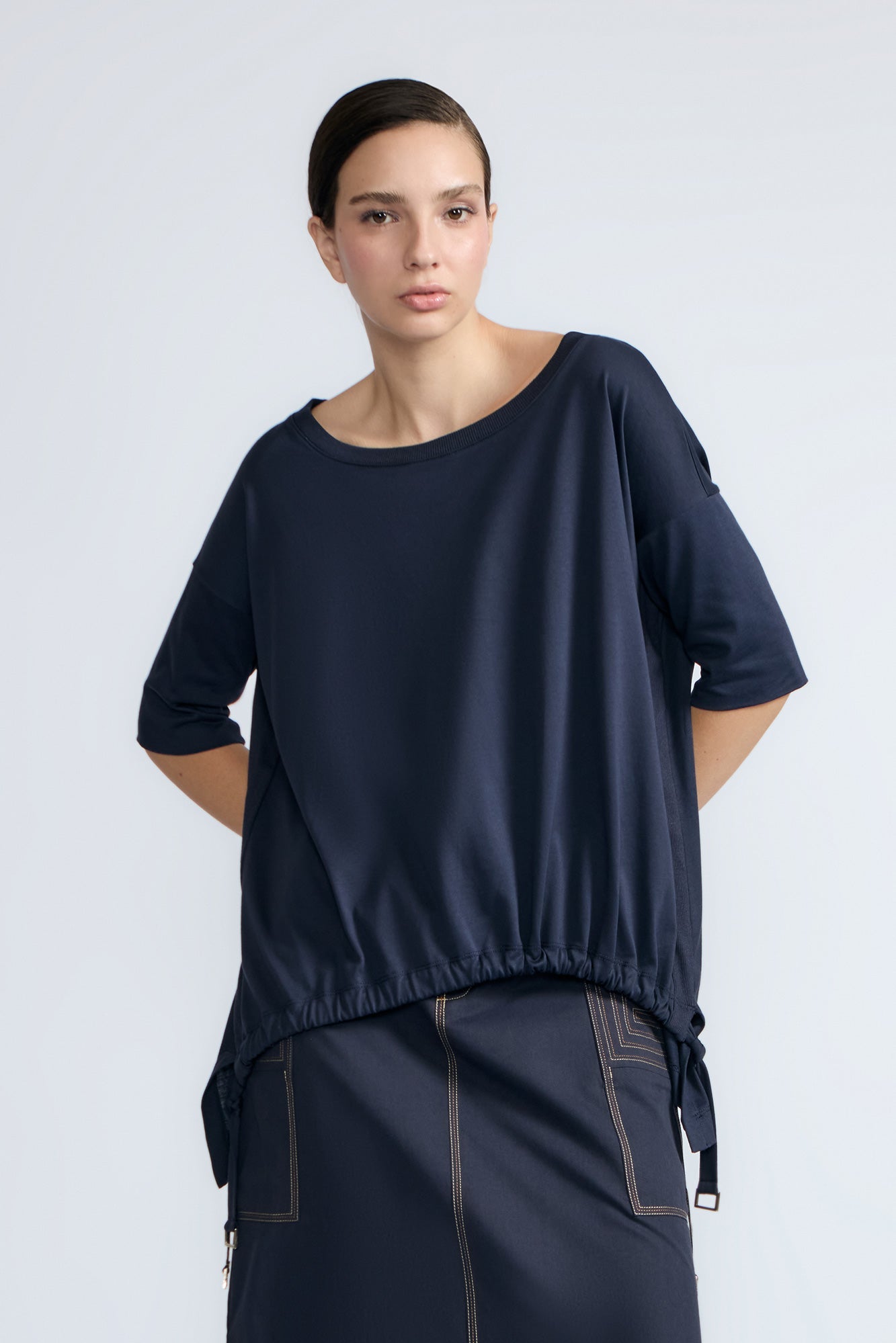 Amaya Asymmetric Cotton Top | Navy