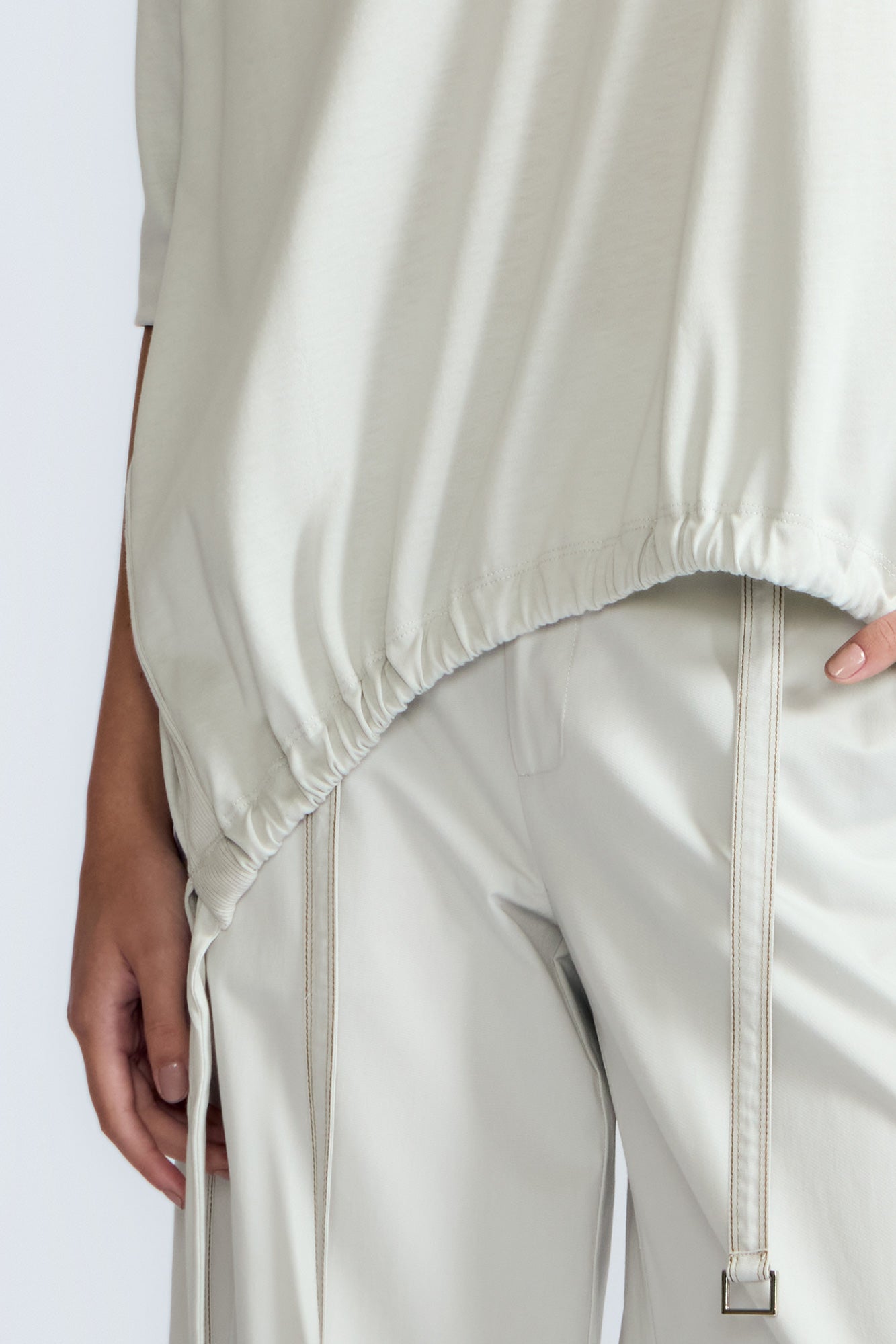 Amaya Asymmetric Cotton Top | Silver