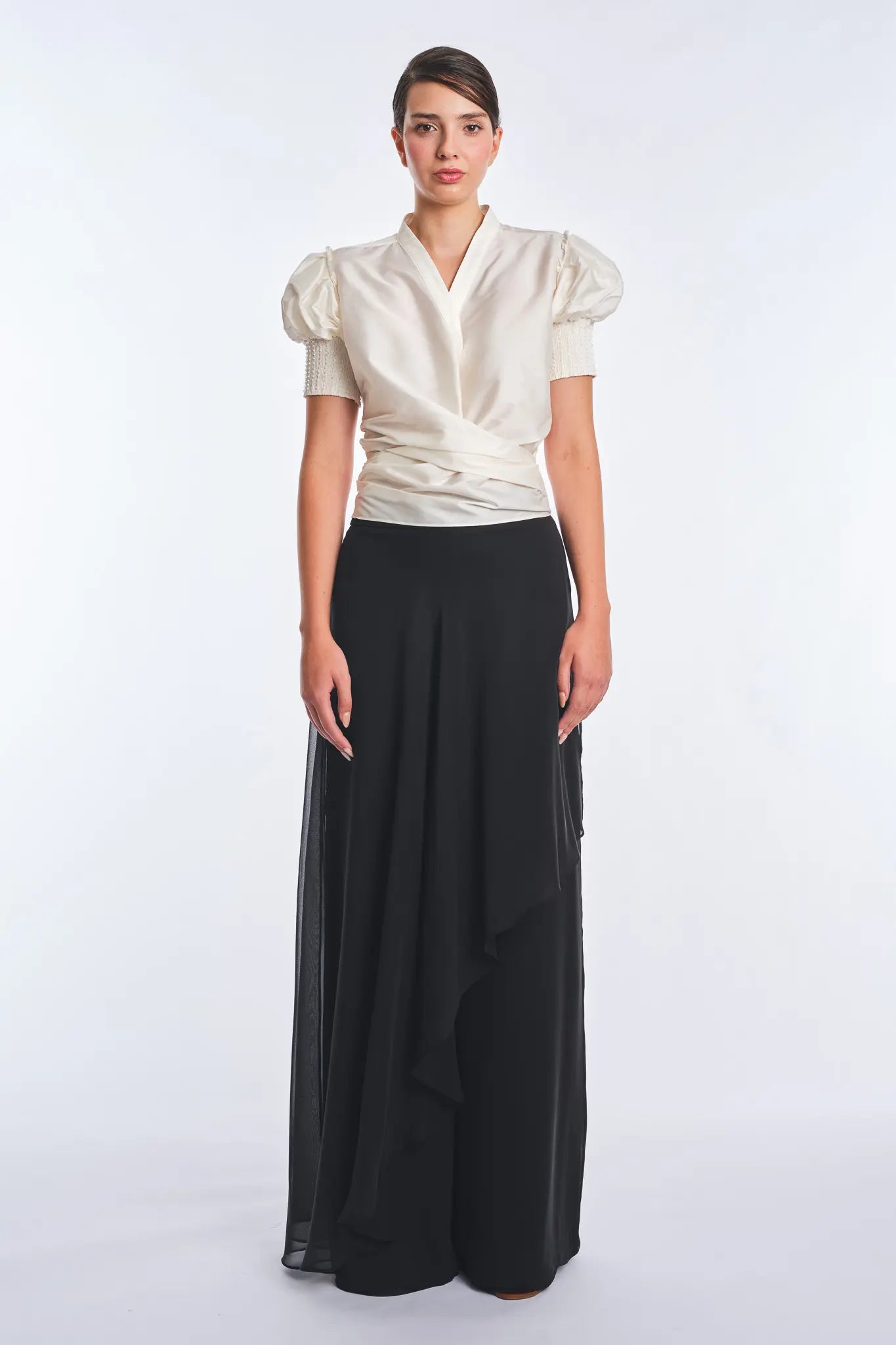Lucianne Crystal-Cuff Bow Blouse | Off White