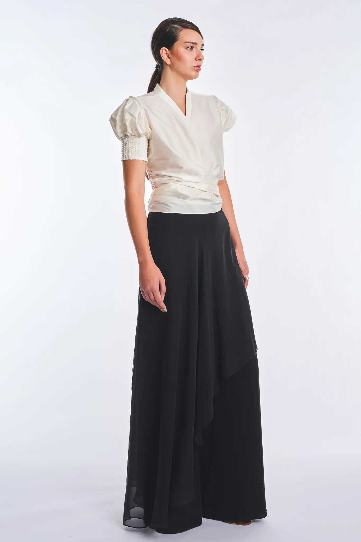 Lucianne Crystal-Cuff Bow Blouse | Off White