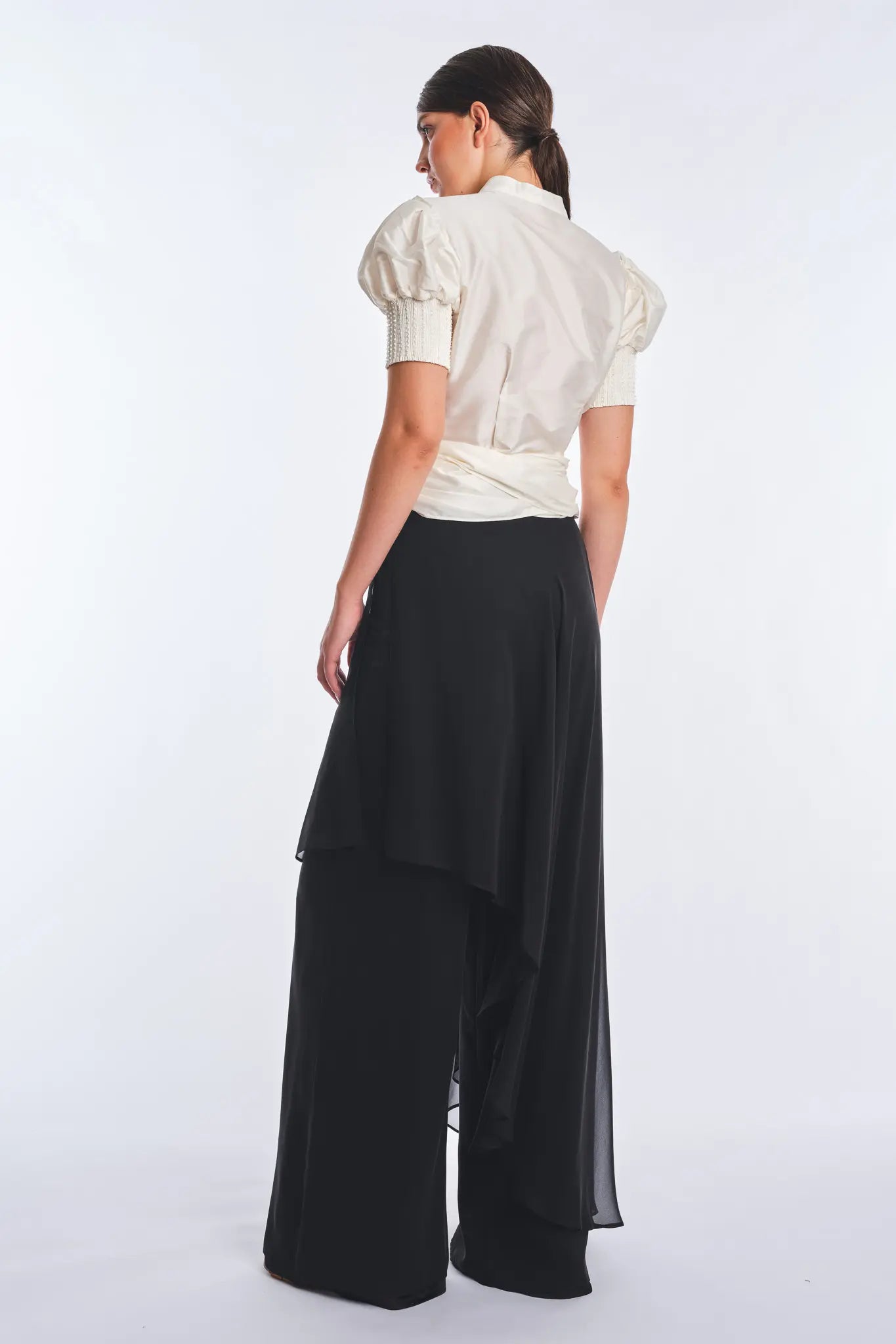 Lucianne Crystal-Cuff Bow Blouse | Off White