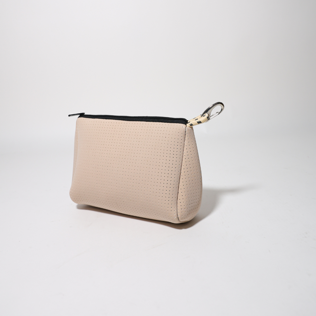 ESSENTIAL POUCH LATTE