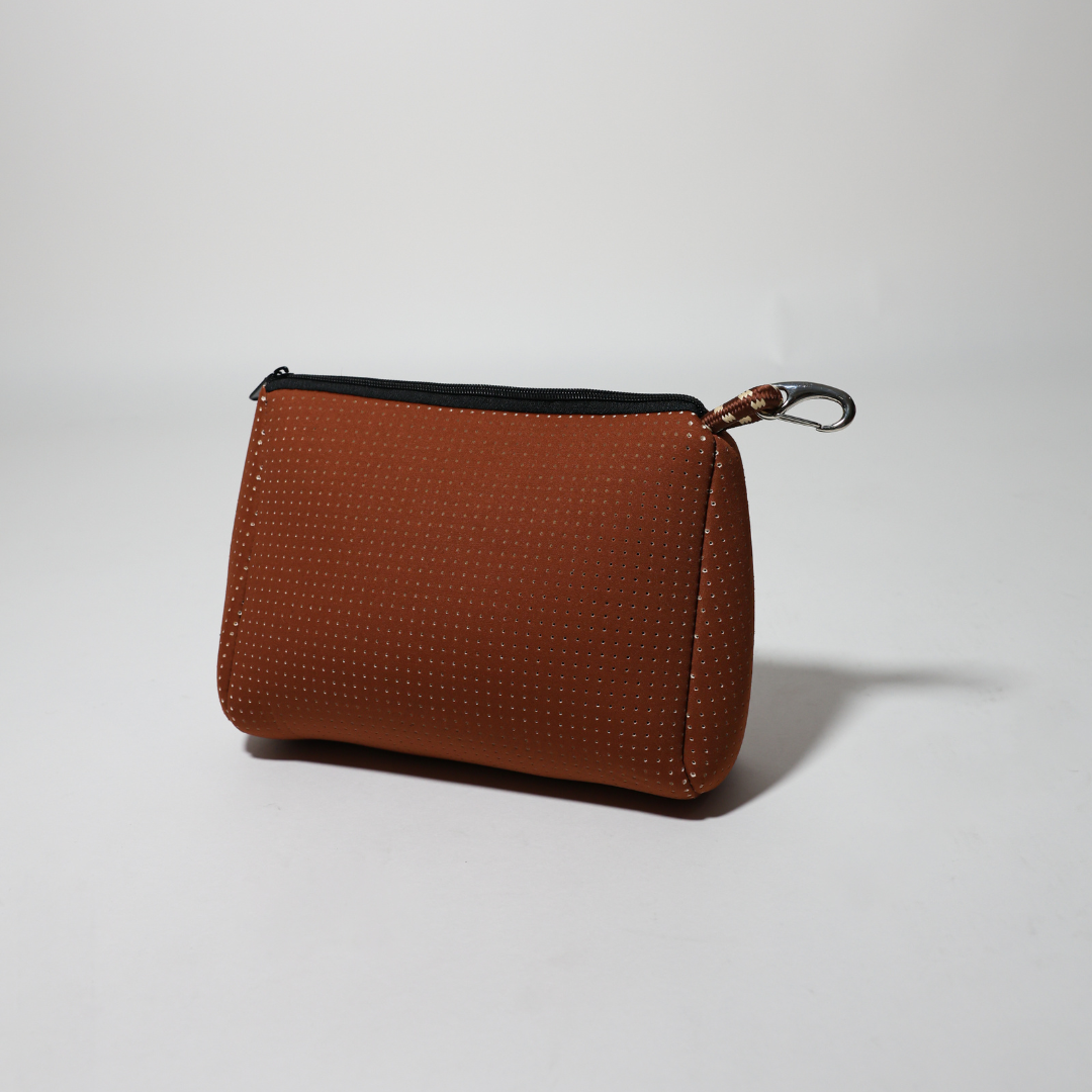 ESSENTIAL POUCH TOFFEE