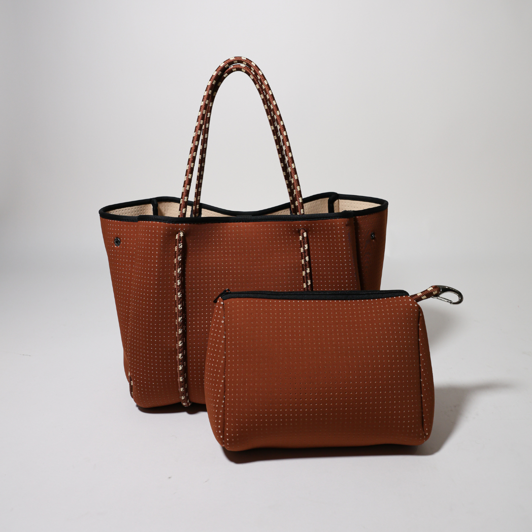 ESSENTIAL POUCH TOFFEE